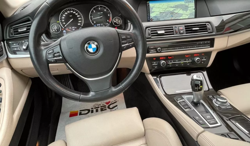 BMW 535 d xDrive Touring Panorama / HIFI 313hk full